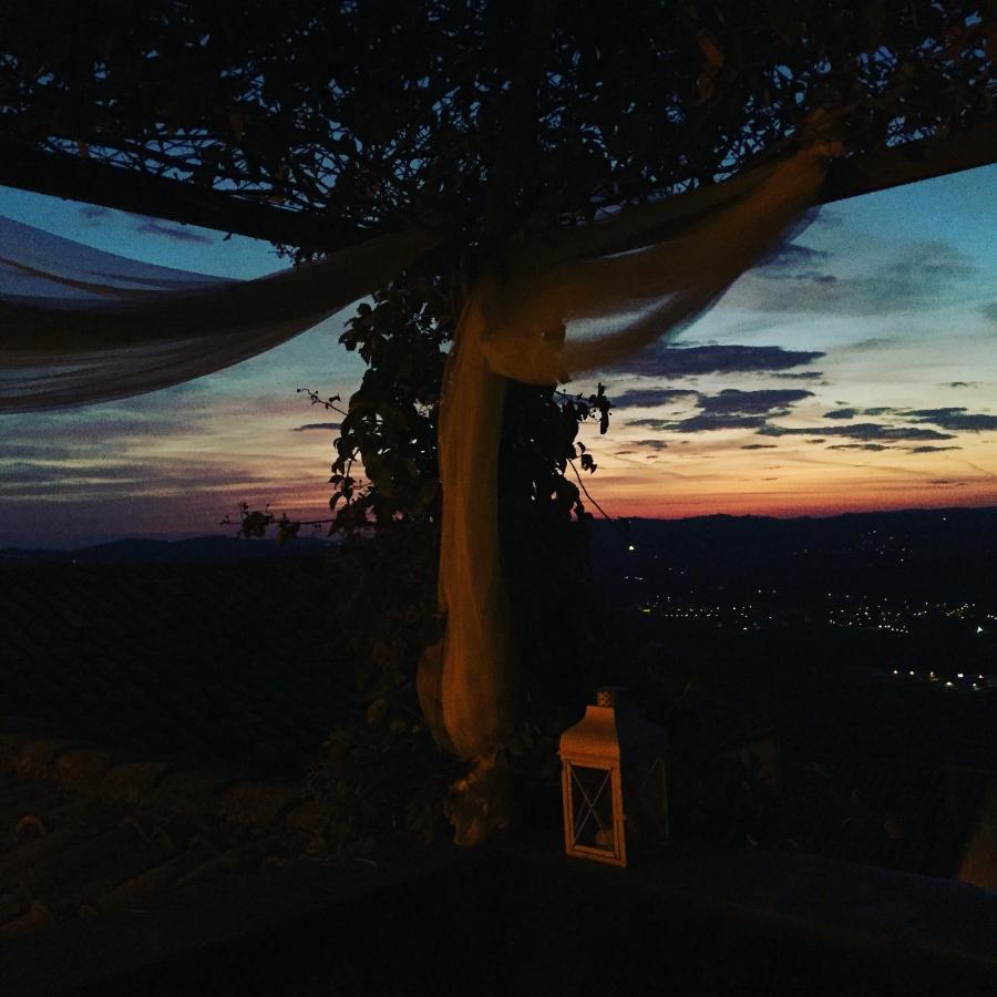 Palazzo De Fabritiis Bed and Breakfast Rosciano  Buitenkant foto